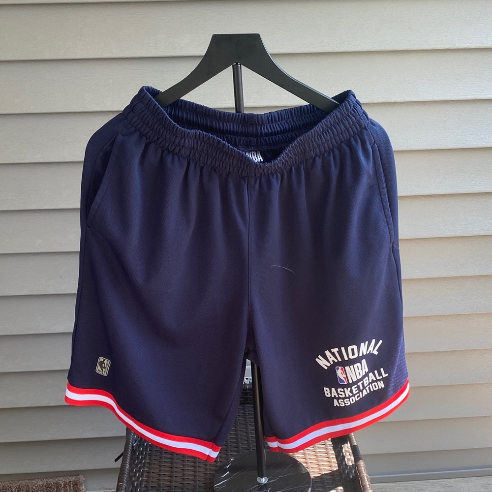 NBA National Basketball Association Navy Shorts Size L